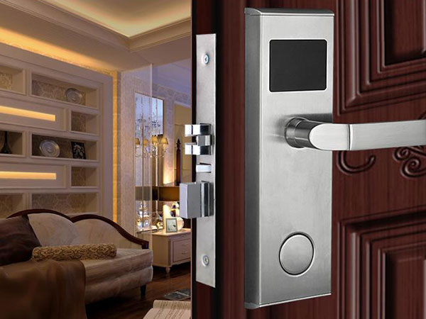 红河24小时上门开锁公司