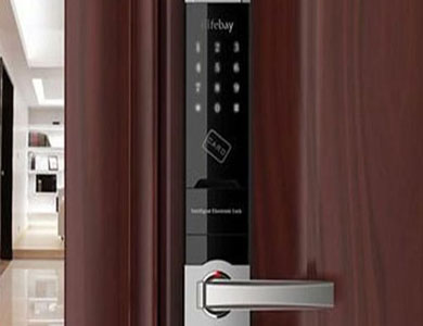 红河24小时上门开锁公司