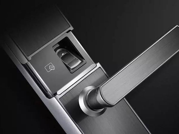 红河24小时上门开锁公司